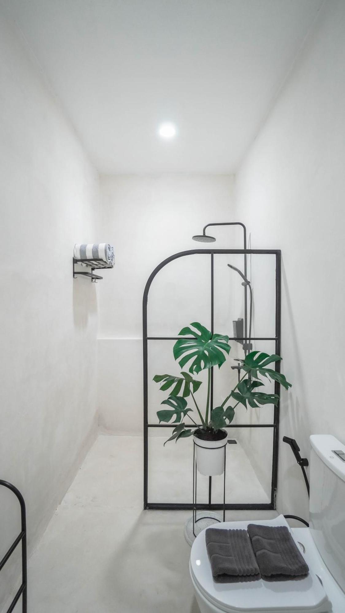Bohemian Jogja Villas With Private Pool Kejayan Luaran gambar